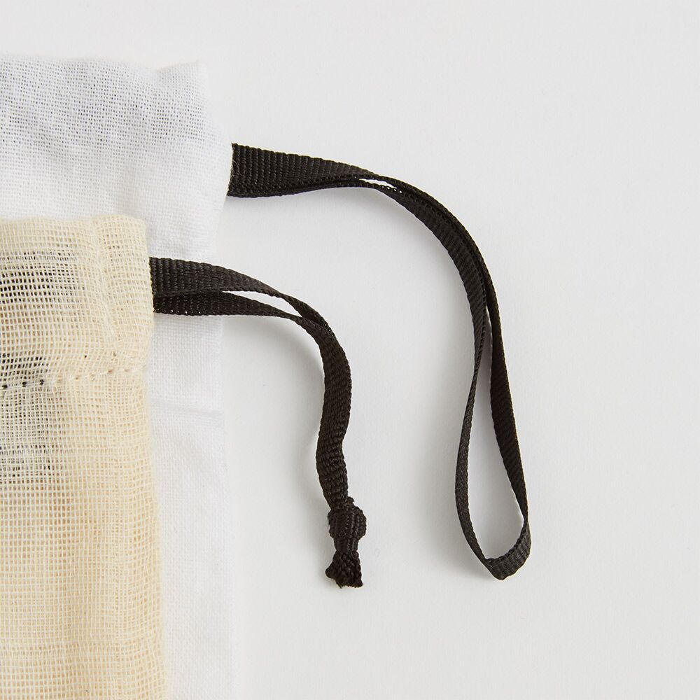 drawstring-bags-with-knot-and-loop-cord drawstring bags with knot and loop cord in any size shape and color from ethical bag supplier