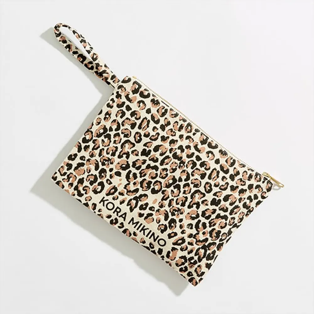 medium-size-flat-pouch-bag-by-supreme-creations medium-size-flat-pouch-bag-by-supreme-creations